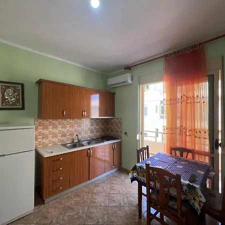 Apartamento Simple Stay Orikum Apartments - Functional And Reliable