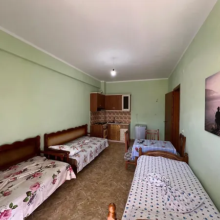 Apartamento Simple Stay Orikum Apartments - Functional And Reliable *