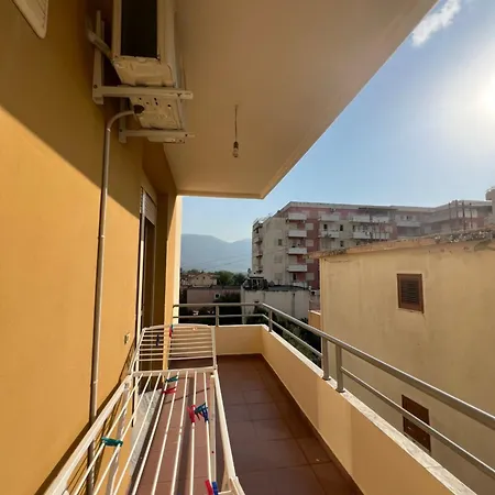 Apartmán Simple Stay Orikum Apartments - Functional And Reliable Orikumi